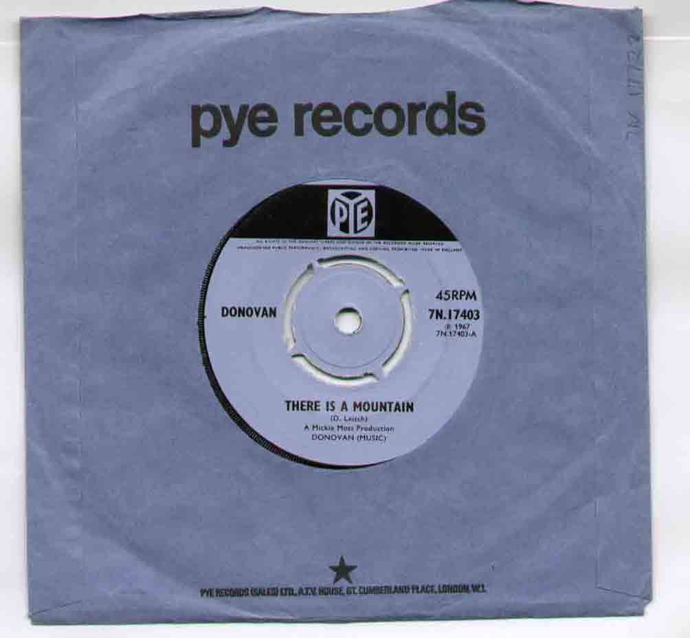 DONOVAN - THERE IS A MOUNTAIN 1967 B/W SAND AND FOAM 7N17403 a couple of light marks and scuffs on the disc bu - 7inch (SP)